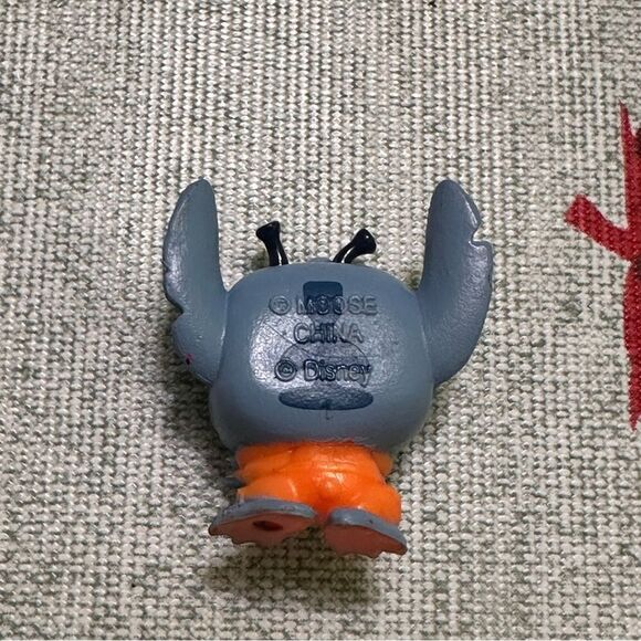 Disney Doorables Alien Stitch mini figure - Picture 3 of 3